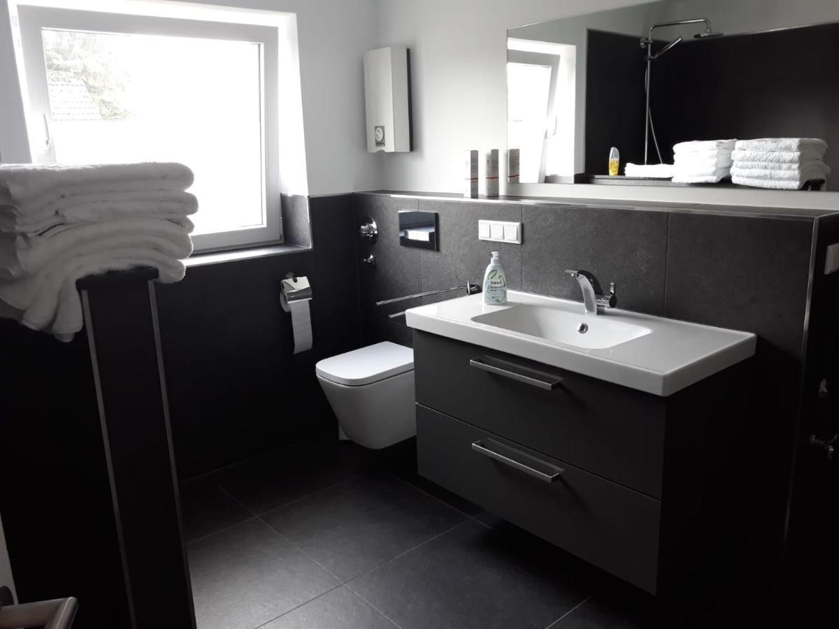 Ferienwohnung Wohnung Krefeld Forstwald Hoeltehoffe Exteriör bild